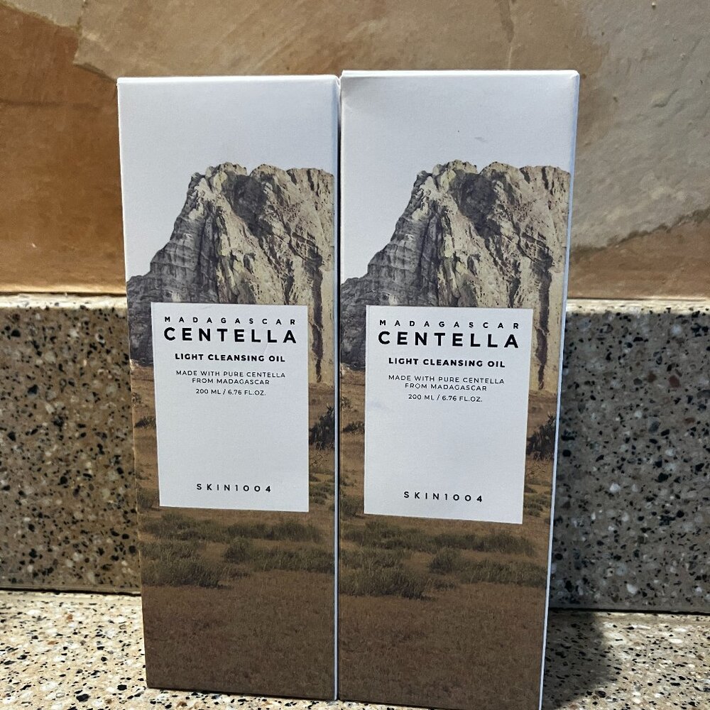 Madagascar Centella 2 Light Cleansing Oil!! NIB